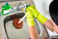 7 Silent Signals Your Drains Are Clogging