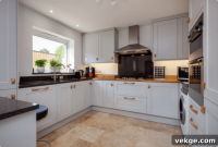 Shaker Kitchens Master the Style