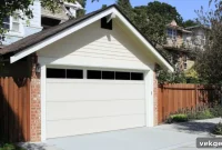 Garage Door Emergencies Essential Homeowner Knowledge