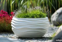 Craft Your Own Faux Concrete Planter