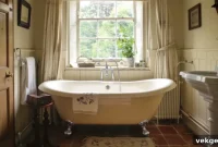 Transform Your Small Bathroom: 40 Budget Wall Ideas