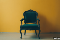 Transforming Wooden Chairs: The Essential Painting Guide
