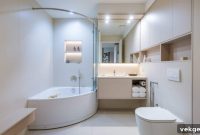 20 Creative Tub and Shower Combos for Small Bathrooms