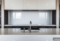Modern Quartz Backsplashes: Sleek Look, Effortless Maintenance