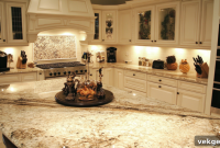 35 Perfect Backsplash Pairings for Granite Countertops
