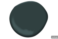 Benjamin Moore Salamander 2050-10 Make a Bold Green Statement at Home