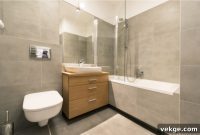Shower Panels vs Tiles What’s Best for Your Bathroom