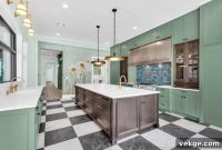 Don’t Buy Your New Range Hood Without These 10 Tips