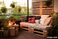Upcycled Elegance: Pallets Defining Modern Sustainable Homes