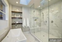 10 Shower Door Types: Compare Pros and Cons
