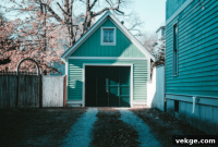 Build Your Home Garage Without Breaking the Bank