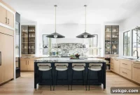 The Canadian Kitchen Reimagined: Contemporary Styles and Smart Renovation
