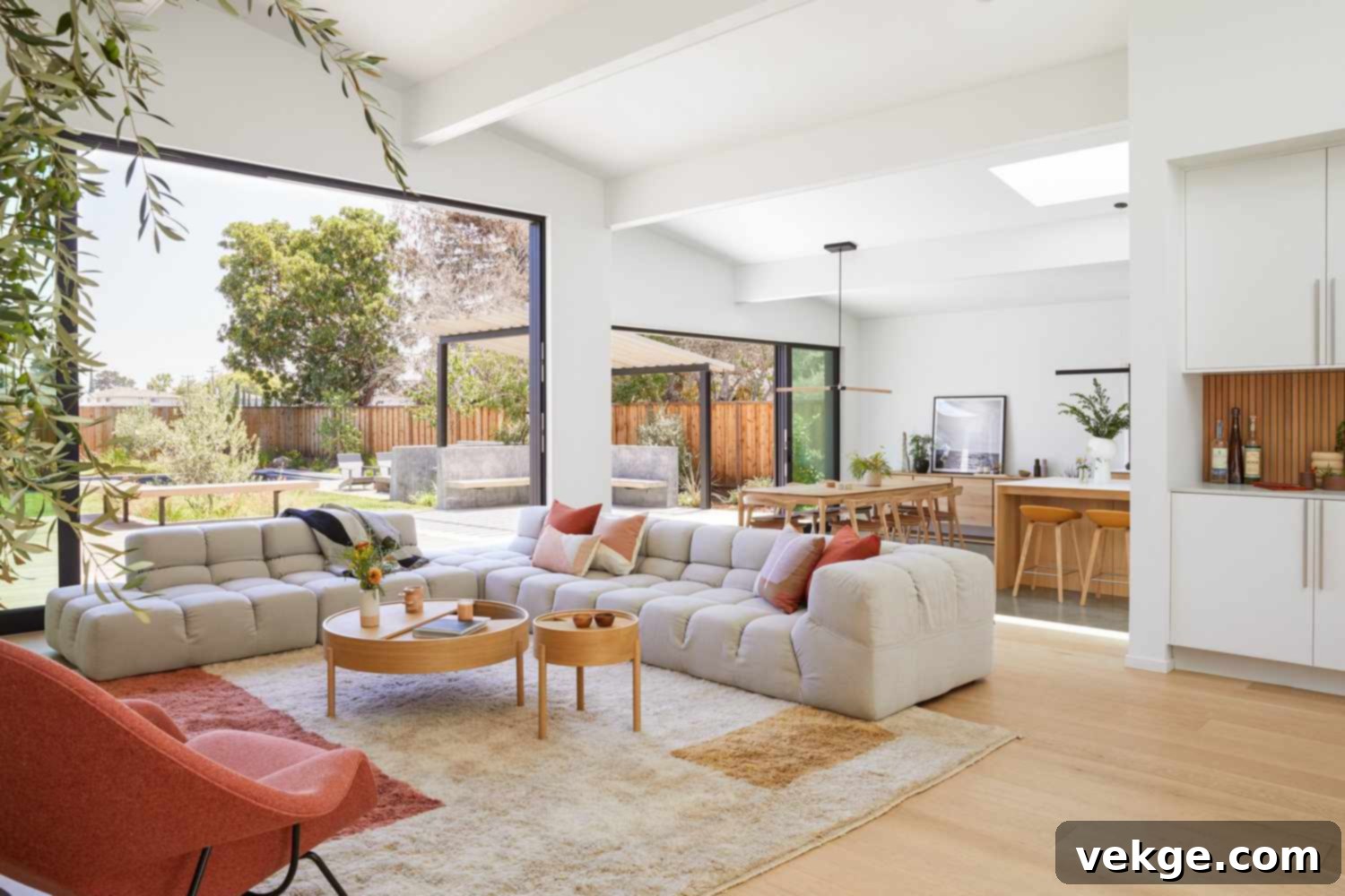 Open Concept Living Spaces in Contemporary Luxury Homes