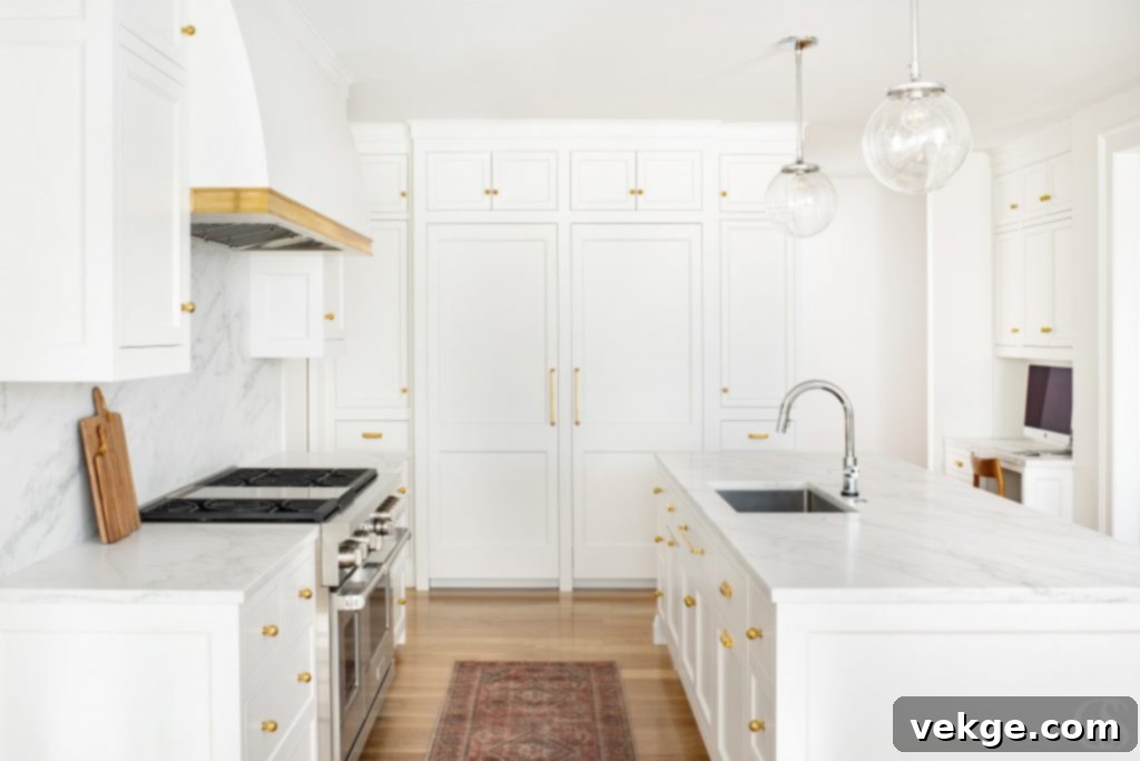 Custom Kitchen Cabinet Hardware