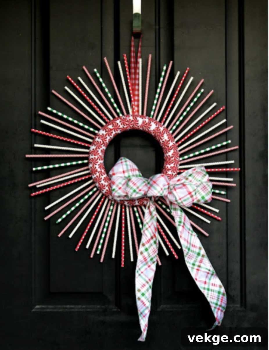 Paper_Straw_Christmas_Wreath