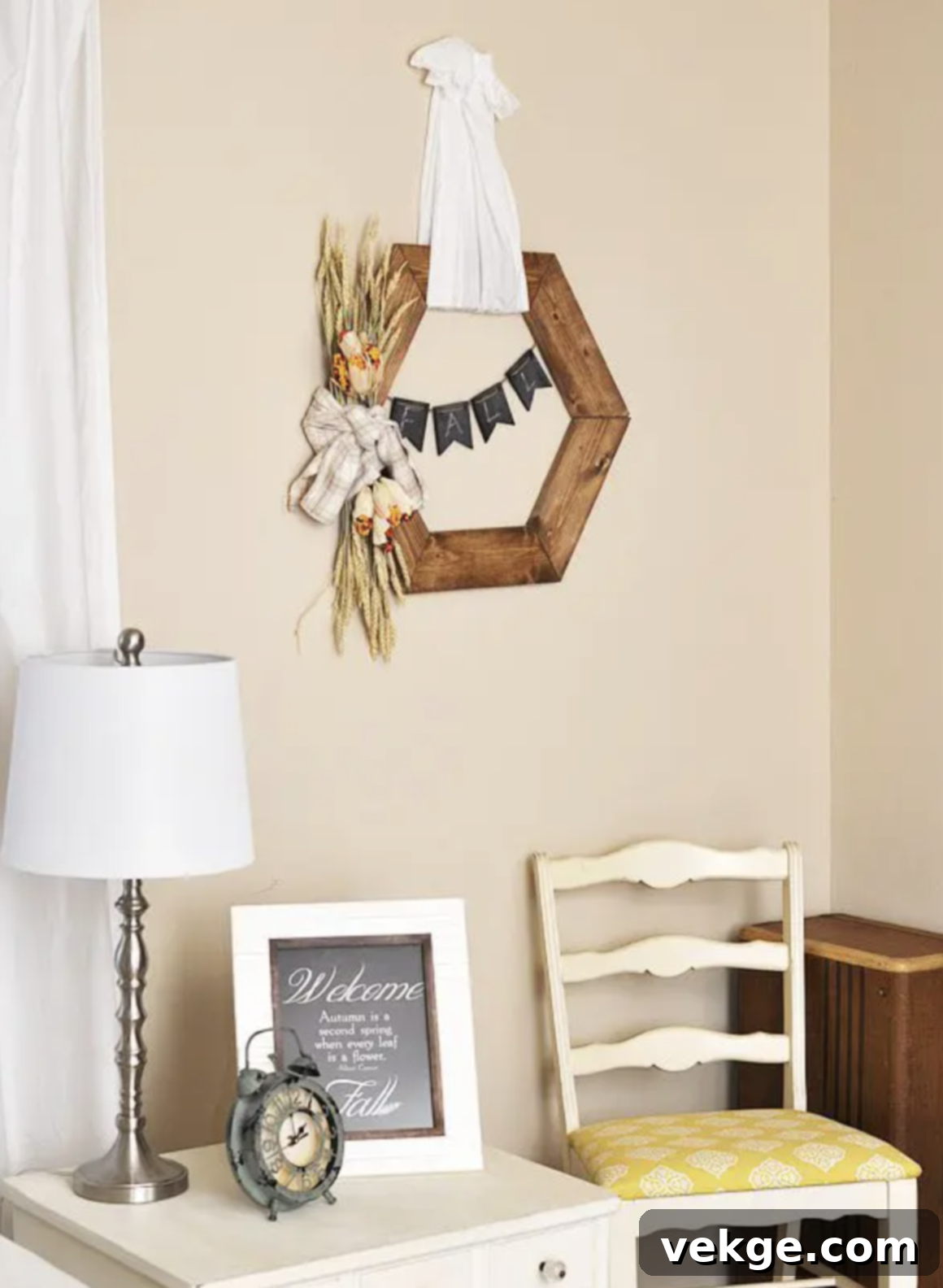 Hexagon_Wooden_Fall_Wreath
