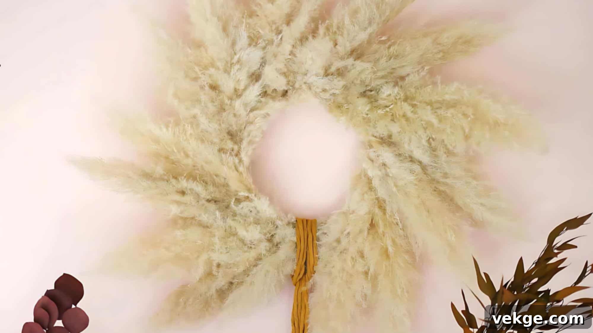 Pampas_Grass_Wreath_Soft_Textures_of_the_Season
