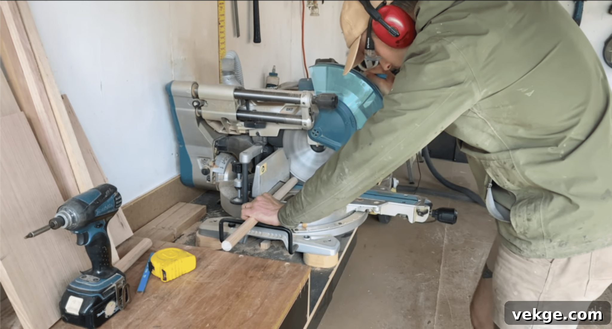 Step_3_Cutting_the_Rungs