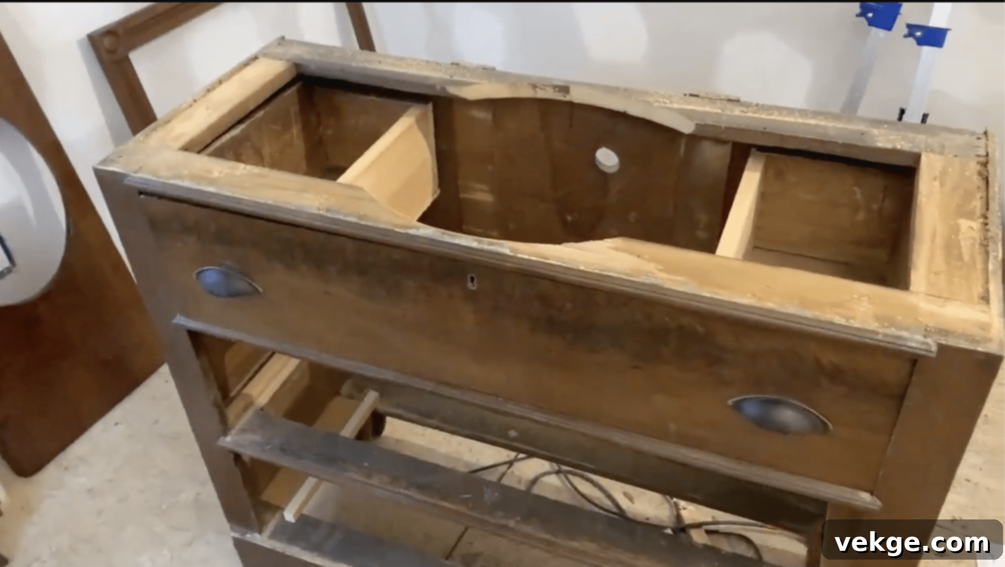 Step_7_Modify_the_Drawers