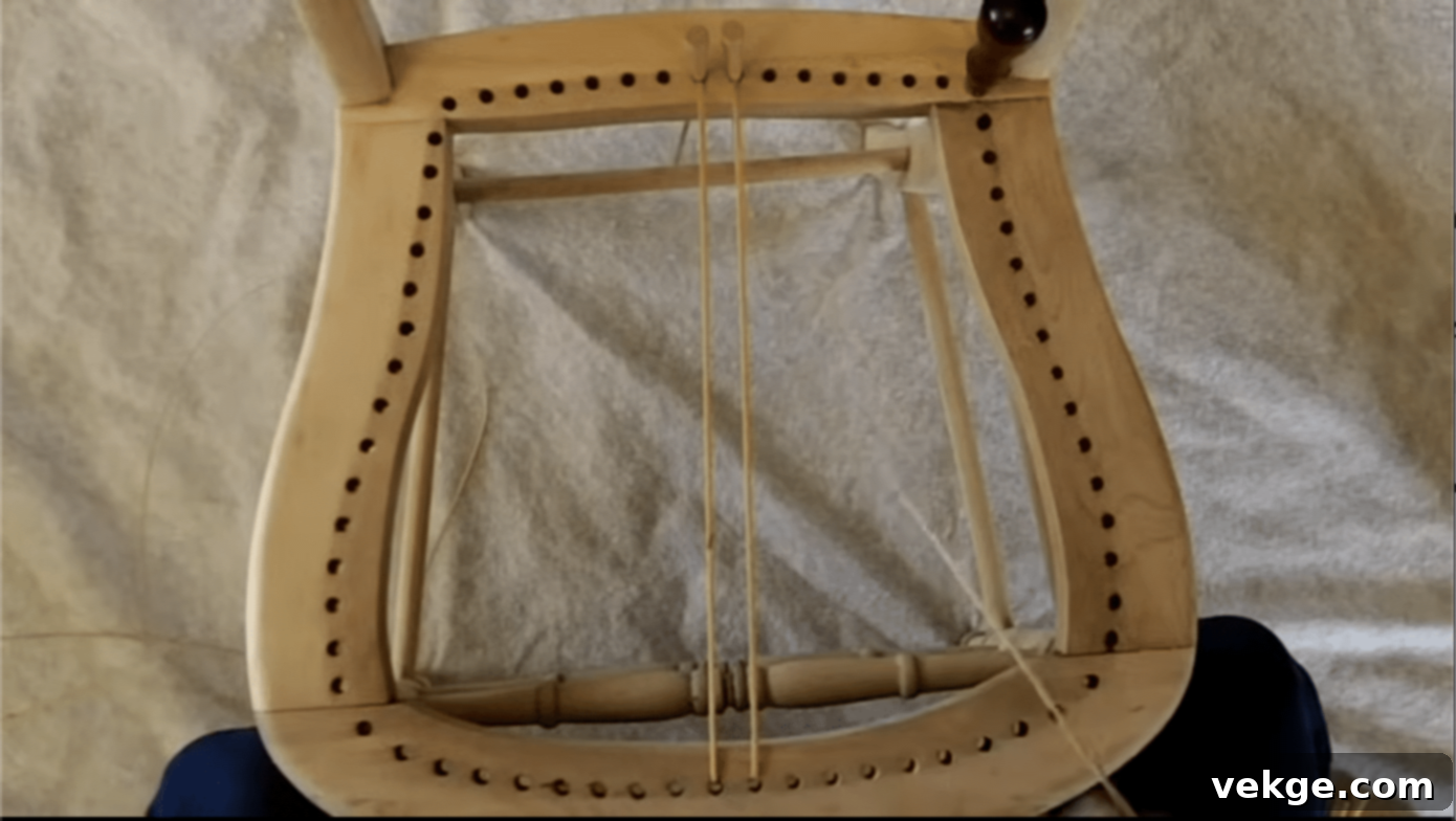 Step_3_Weaving_the_First_Set_of_Vertical_Strands