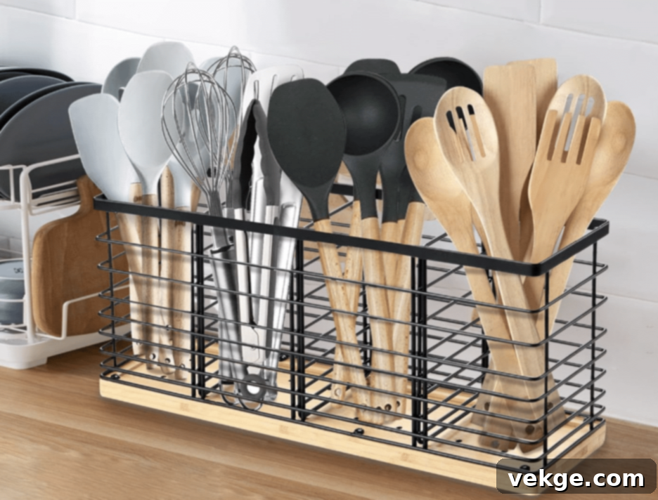 Utensil_Holder_with_4_Compartments