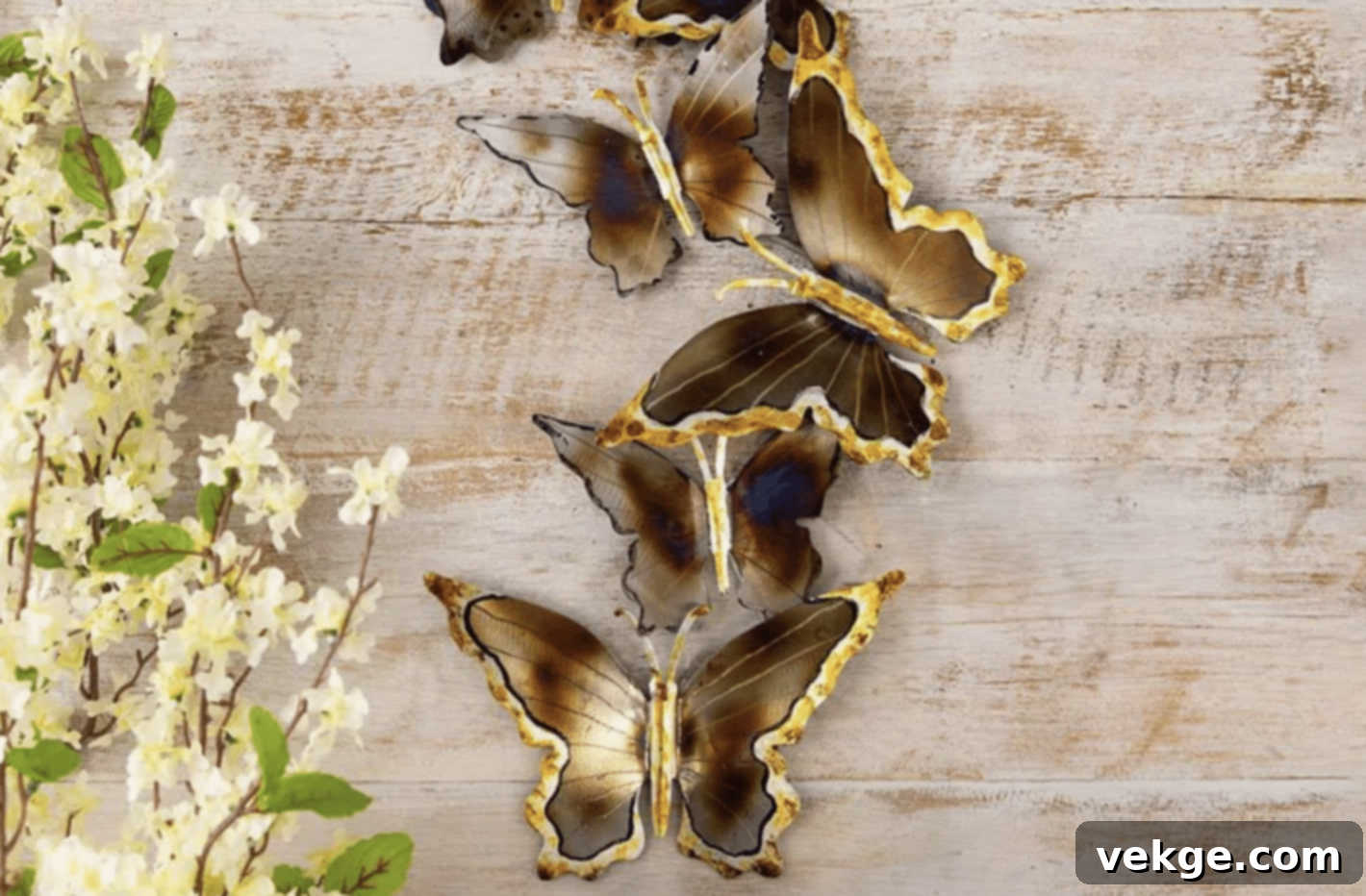 Handmade_Farmhouse_Butterflies