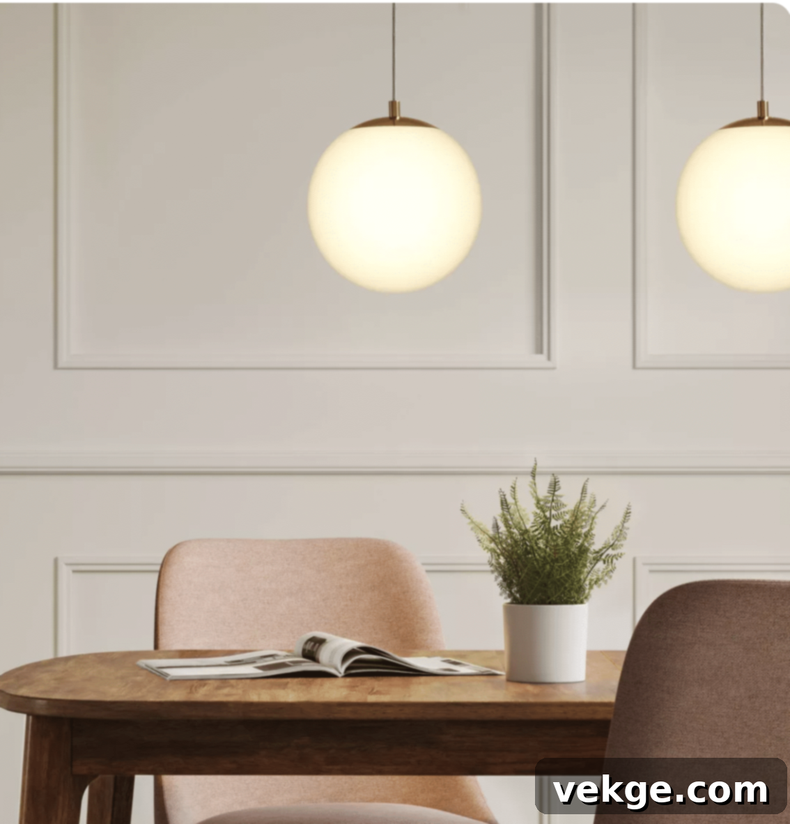 Globe_Pendant_White_By_Threshold