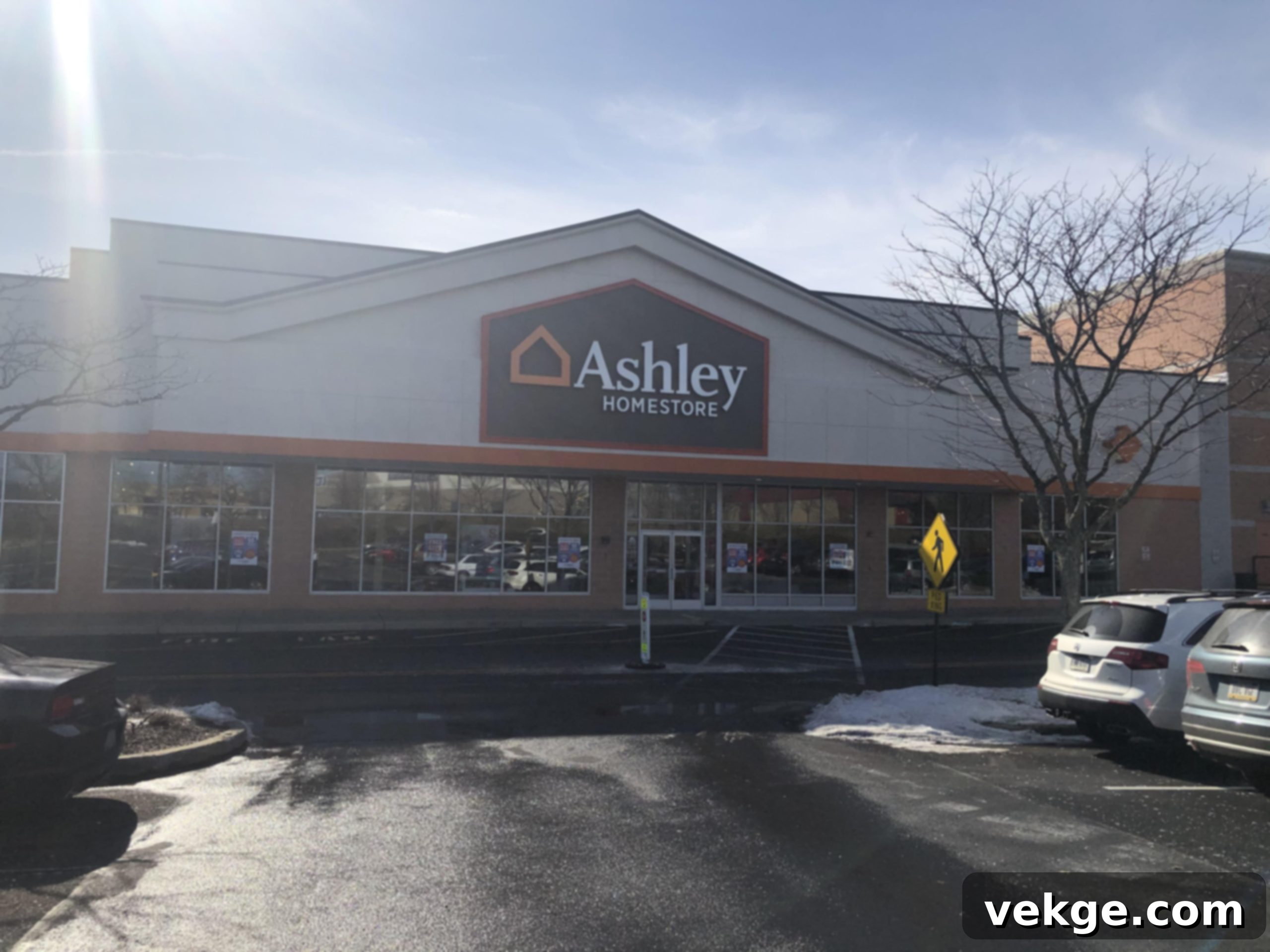 Ashley_Furniture