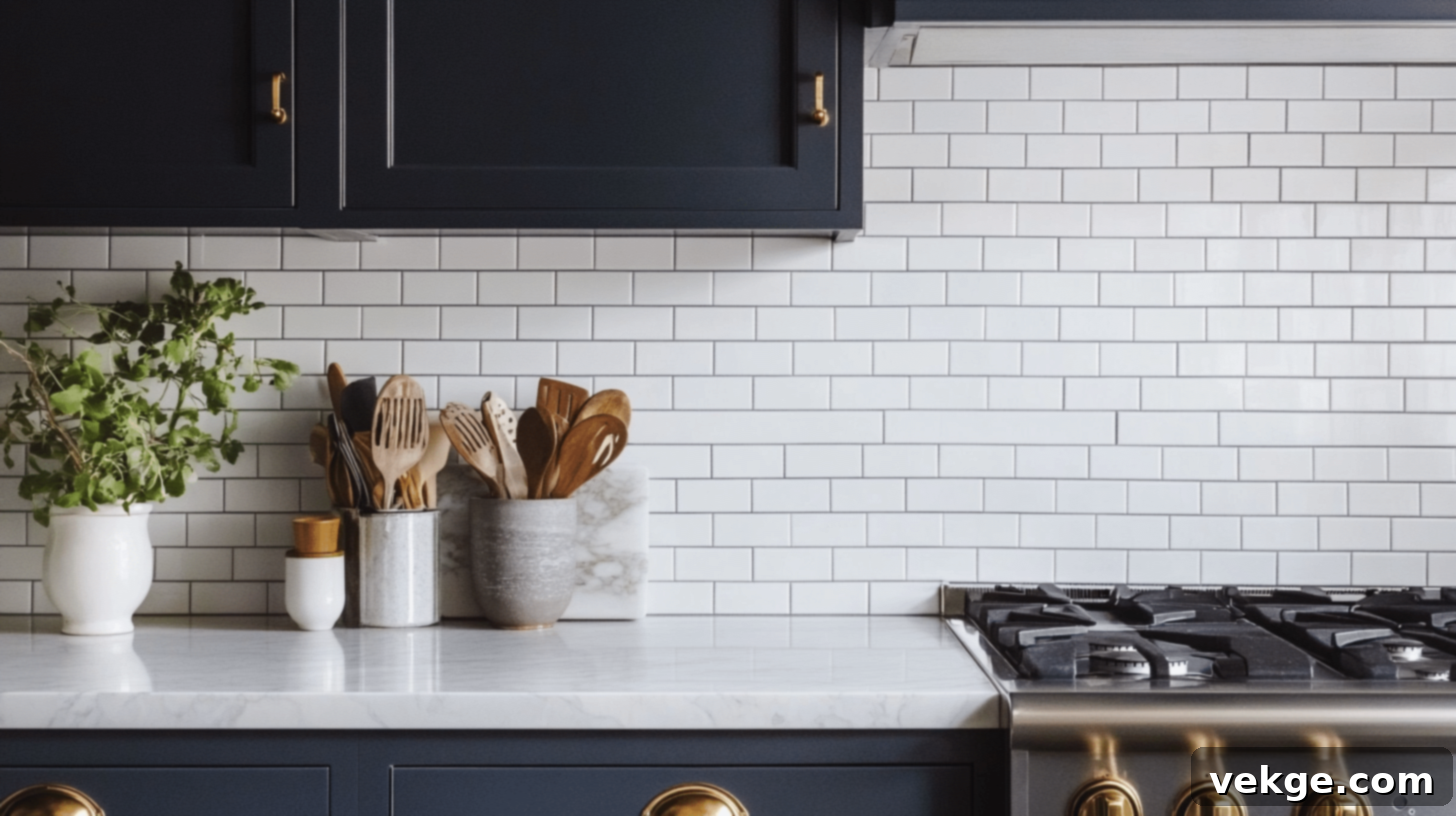 Contrasting Upper and Lower Cabinets