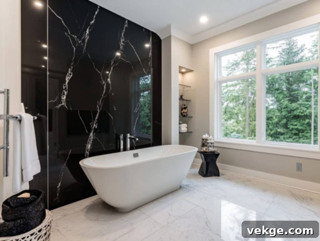 Black and White Marble Wall for a Luxurious Feel