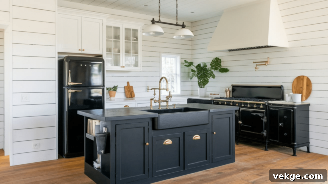 Open_Shelving_with_Black_Accents