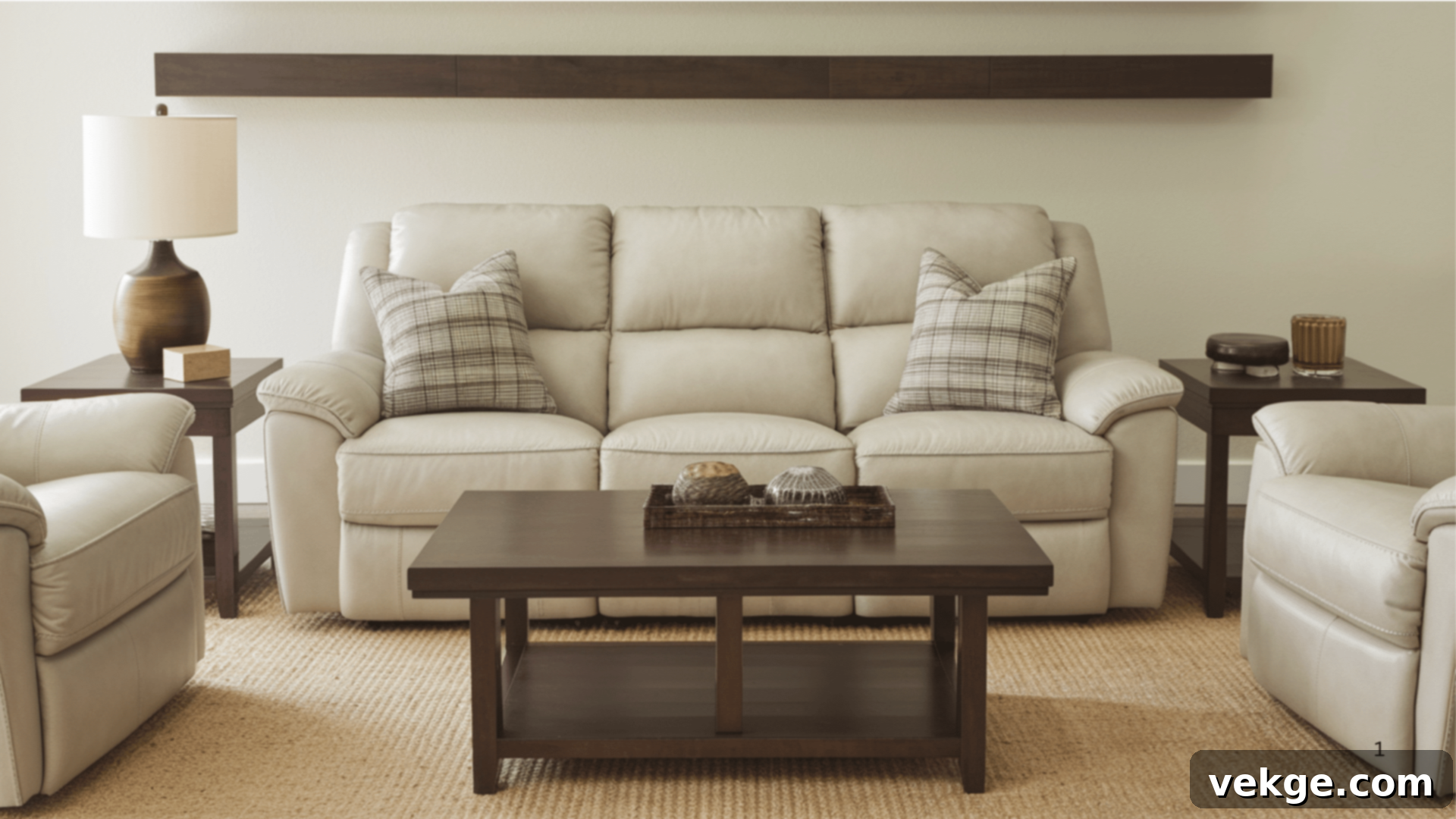 La-Z-Boy Reese Reclining Sofa, a comfortable and feature-rich power reclining sofa for families
