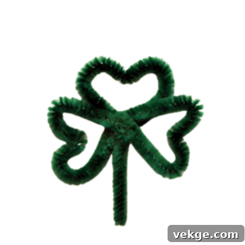 Pipe_Cleaner_Shamrocks Craft