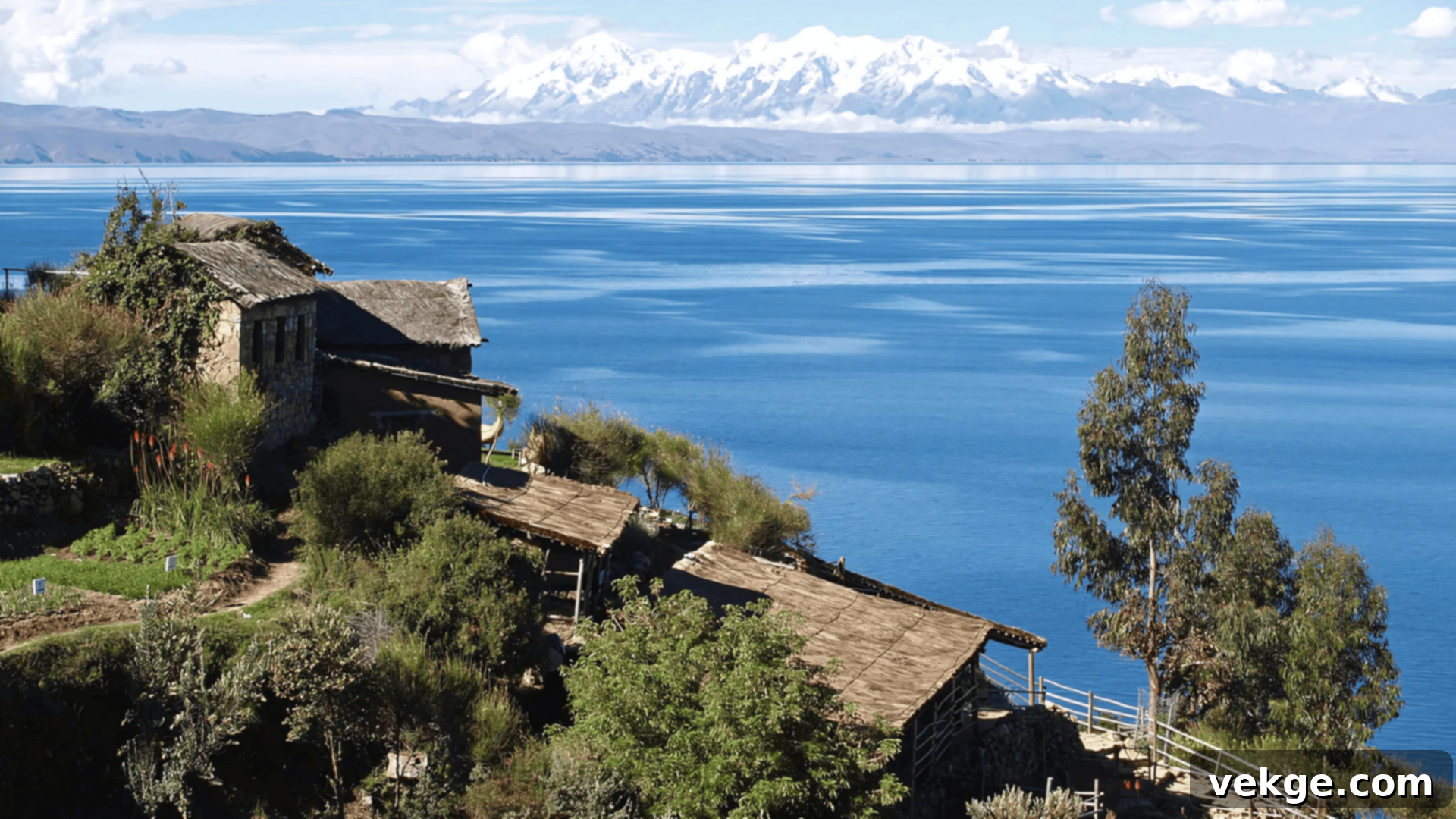 Lake_Titicaca
