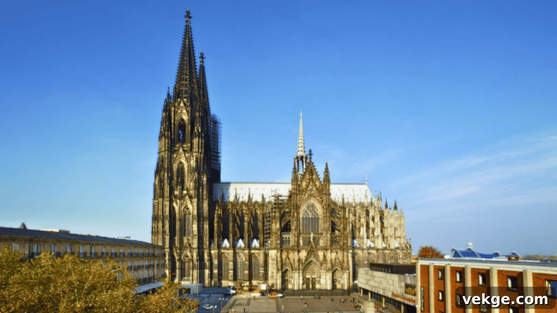 A-3_Gothic_Architecture