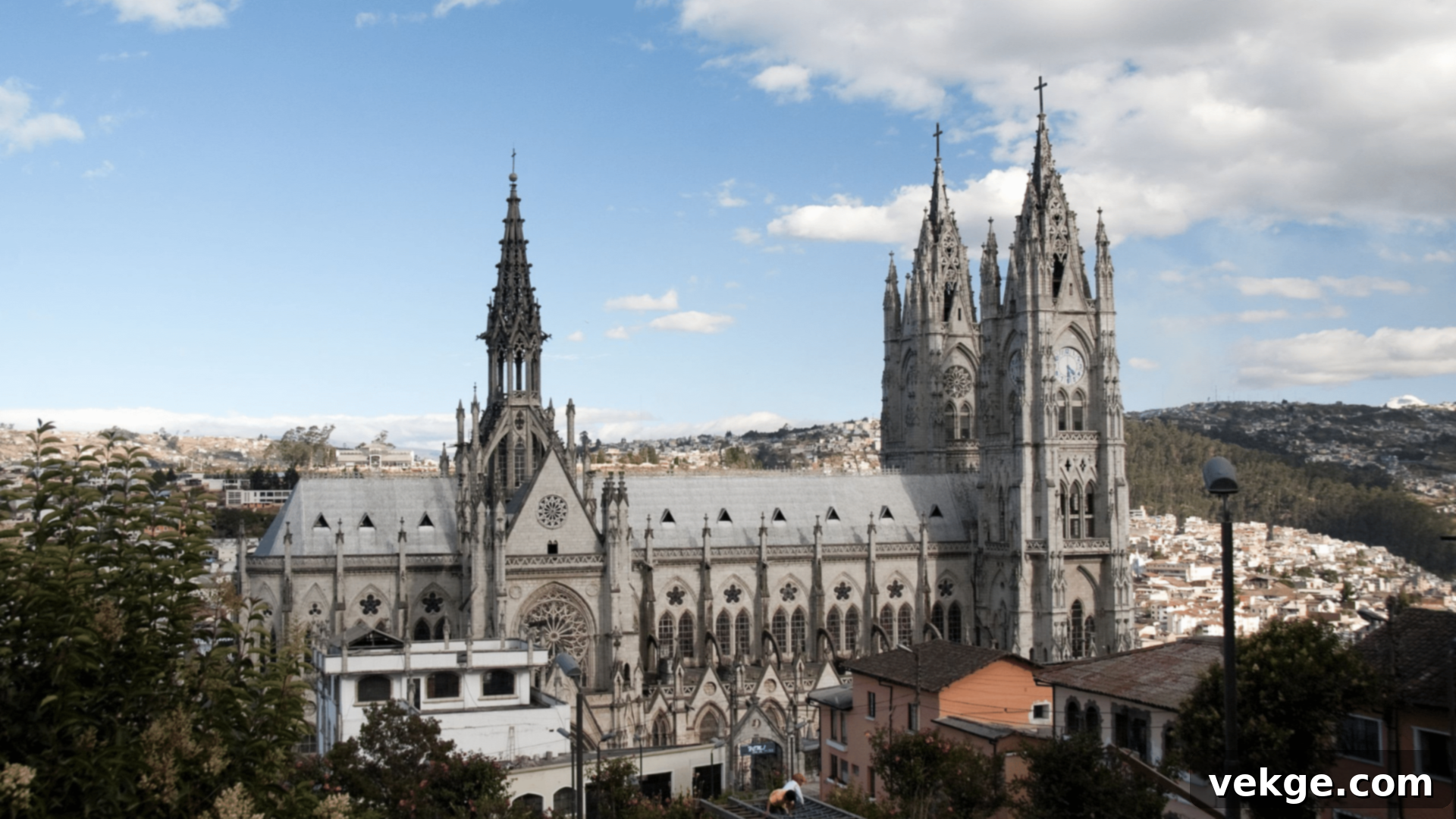 Basilica_del_Voto_Nacional