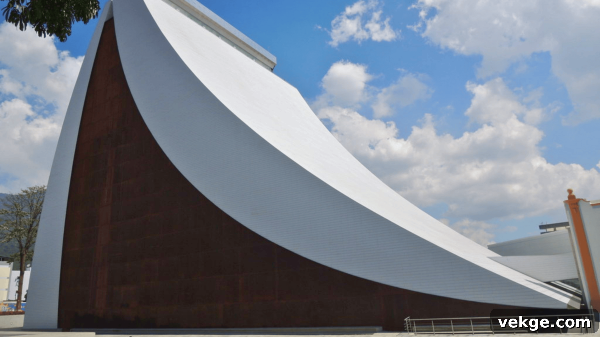 Simon_Bolivars_Mausoleum