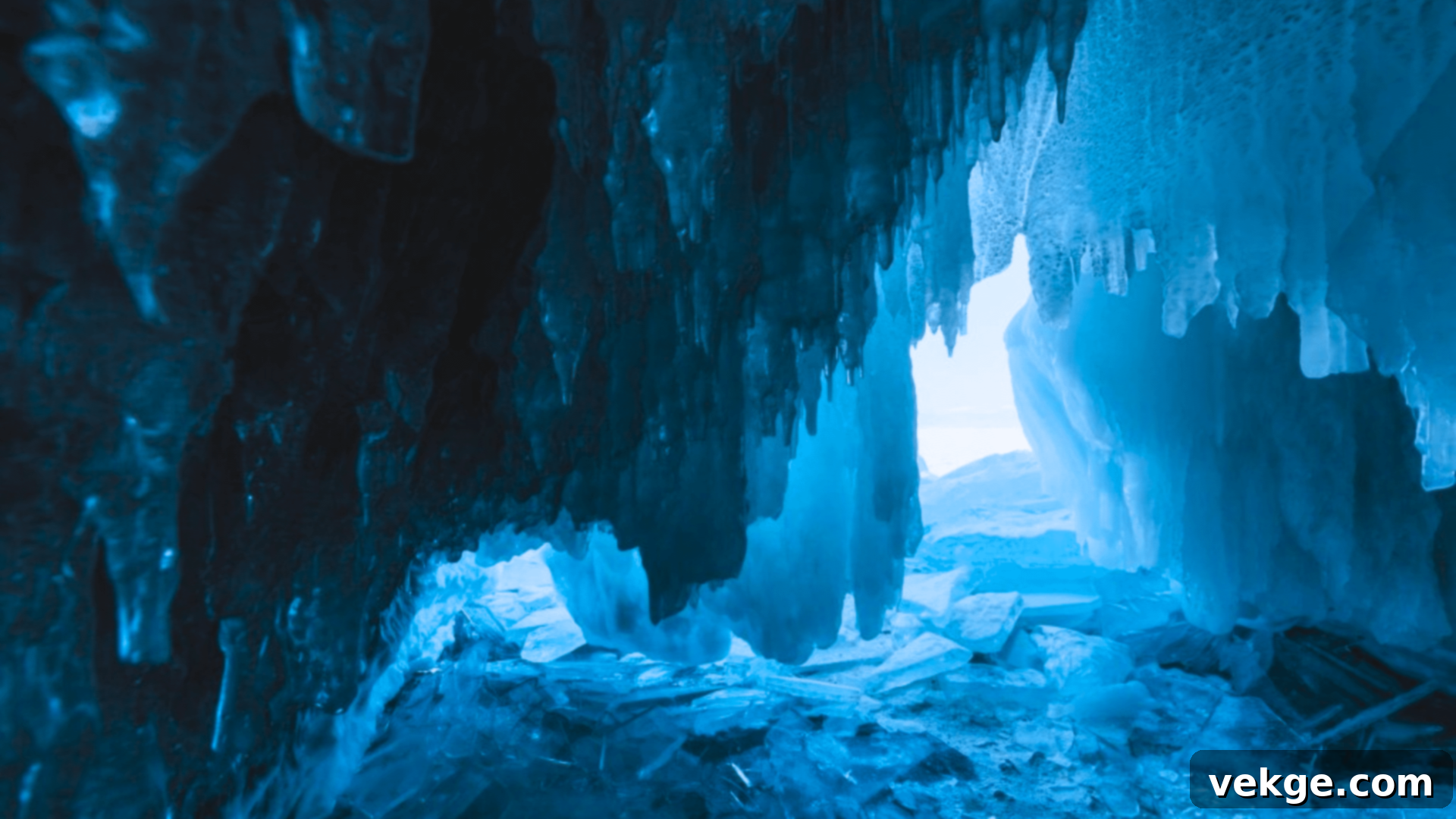 Kungur Ice Cave - Underground Ice Formations and Lakes