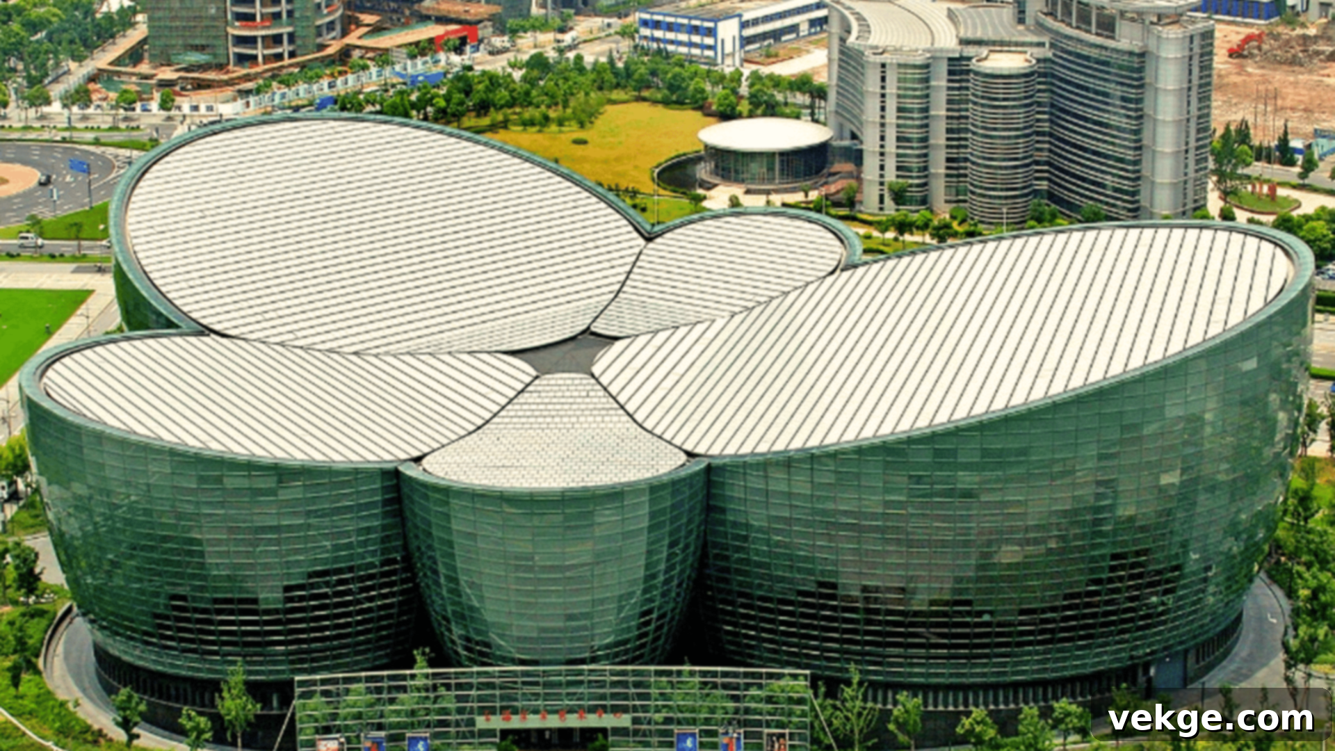 The_Shanghai_Oriental_Arts_Center
