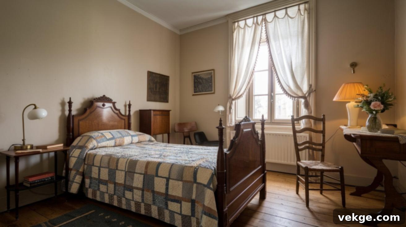 Small_Vintage_Bedroom