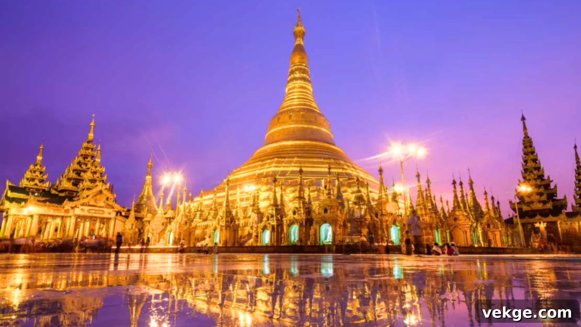 Shwedagon_Pagoda_Myanmar