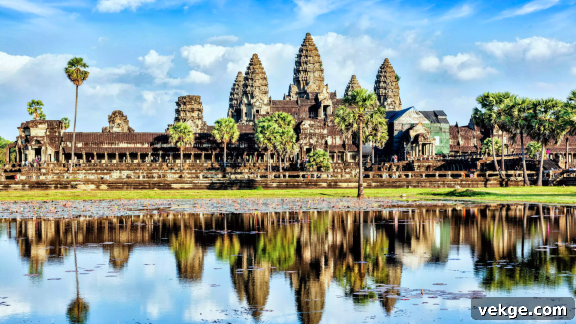 Angkor_Wat_Cambodia