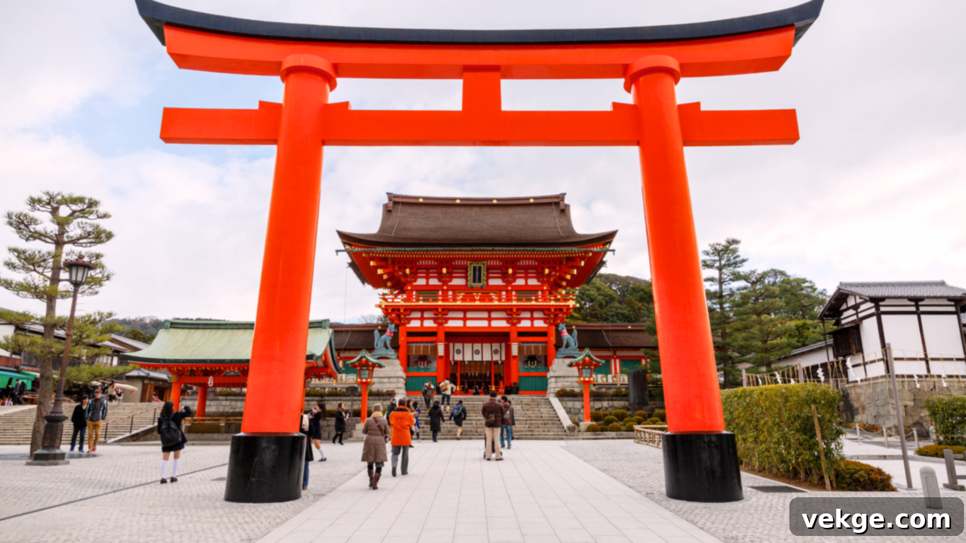 Fushimi_Inari-Taisha_Japan
