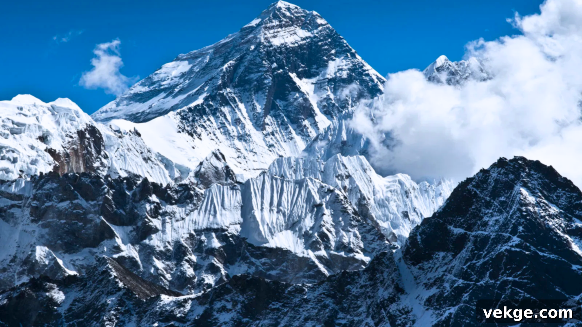 Mount_Everest_Nepal