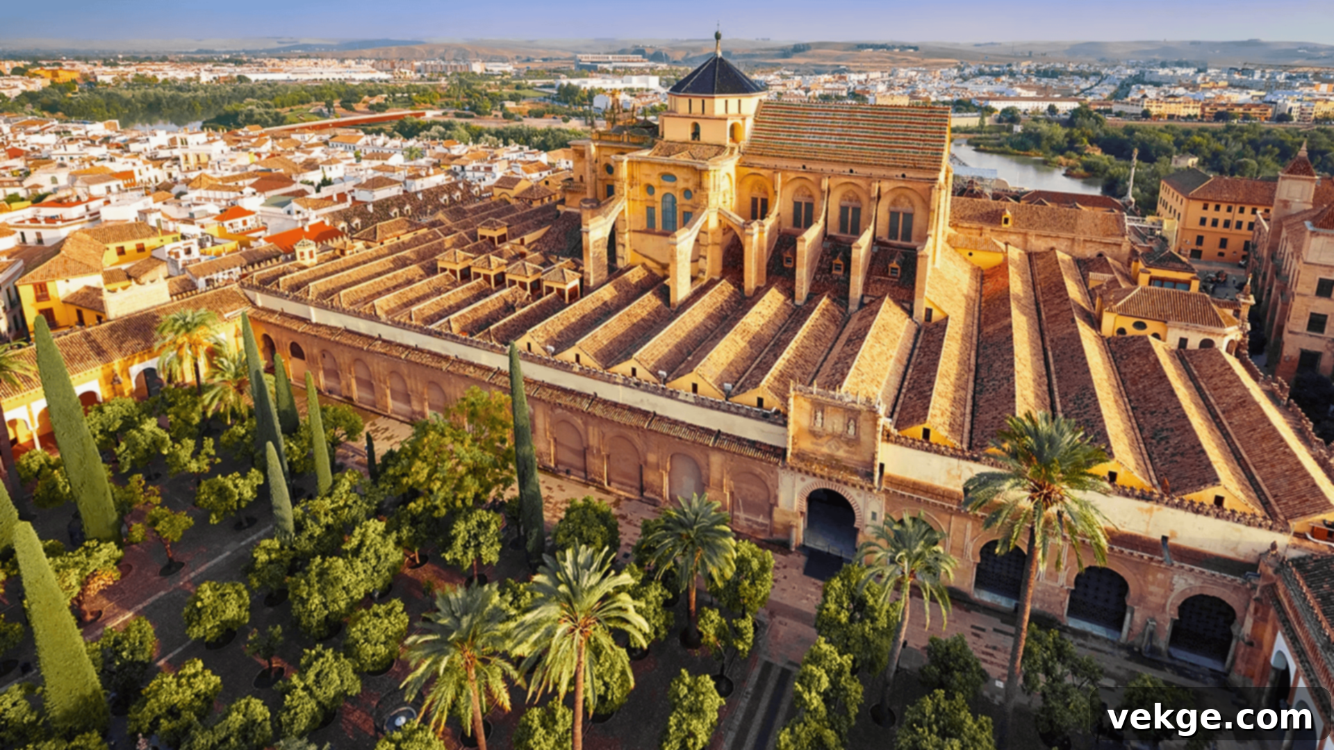 z-2_Mezquita-Cathedral_Mosque-Cathedral_of_Cordoba_Cordoba