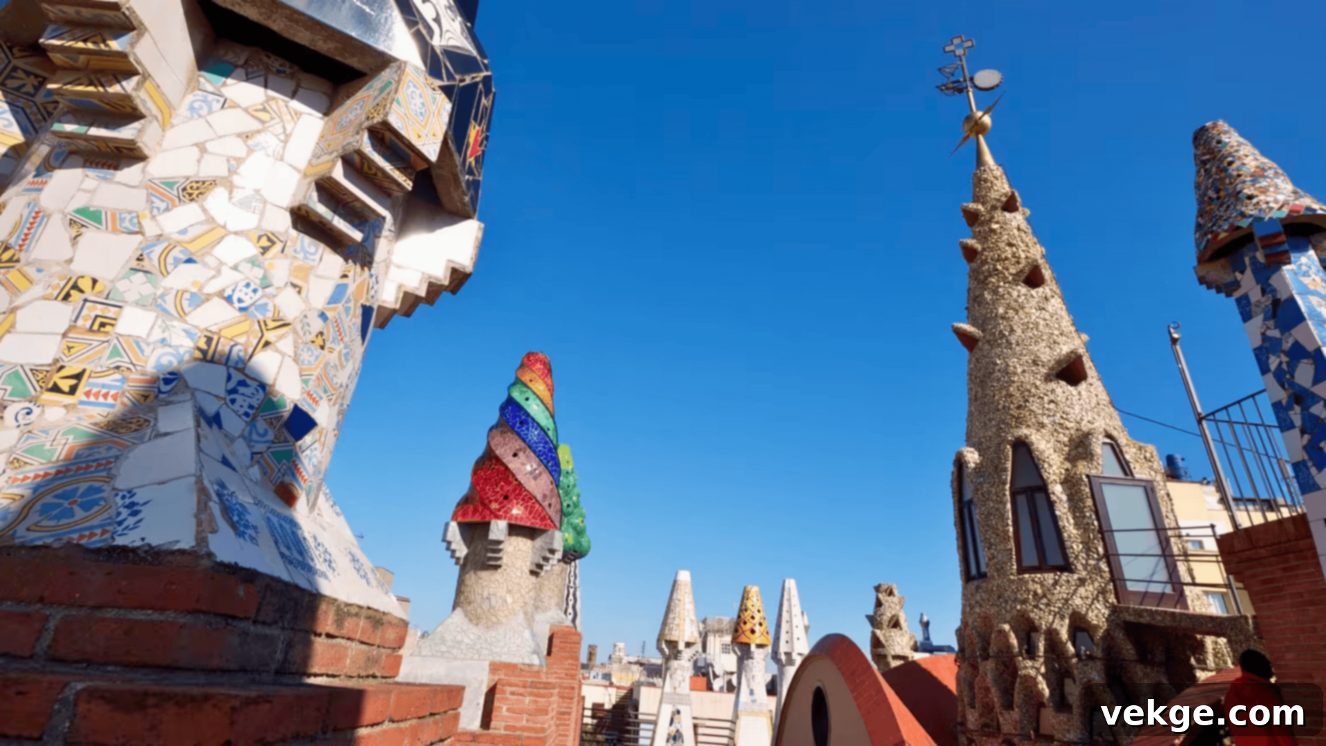 z-21_Palau_Guell_Barcelona