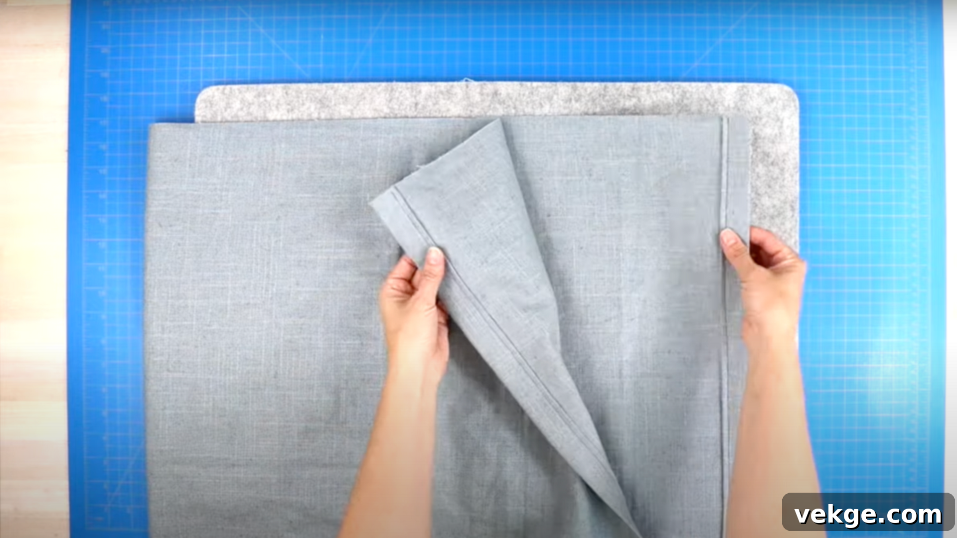 Step_1_Sew_the_Side_Seams