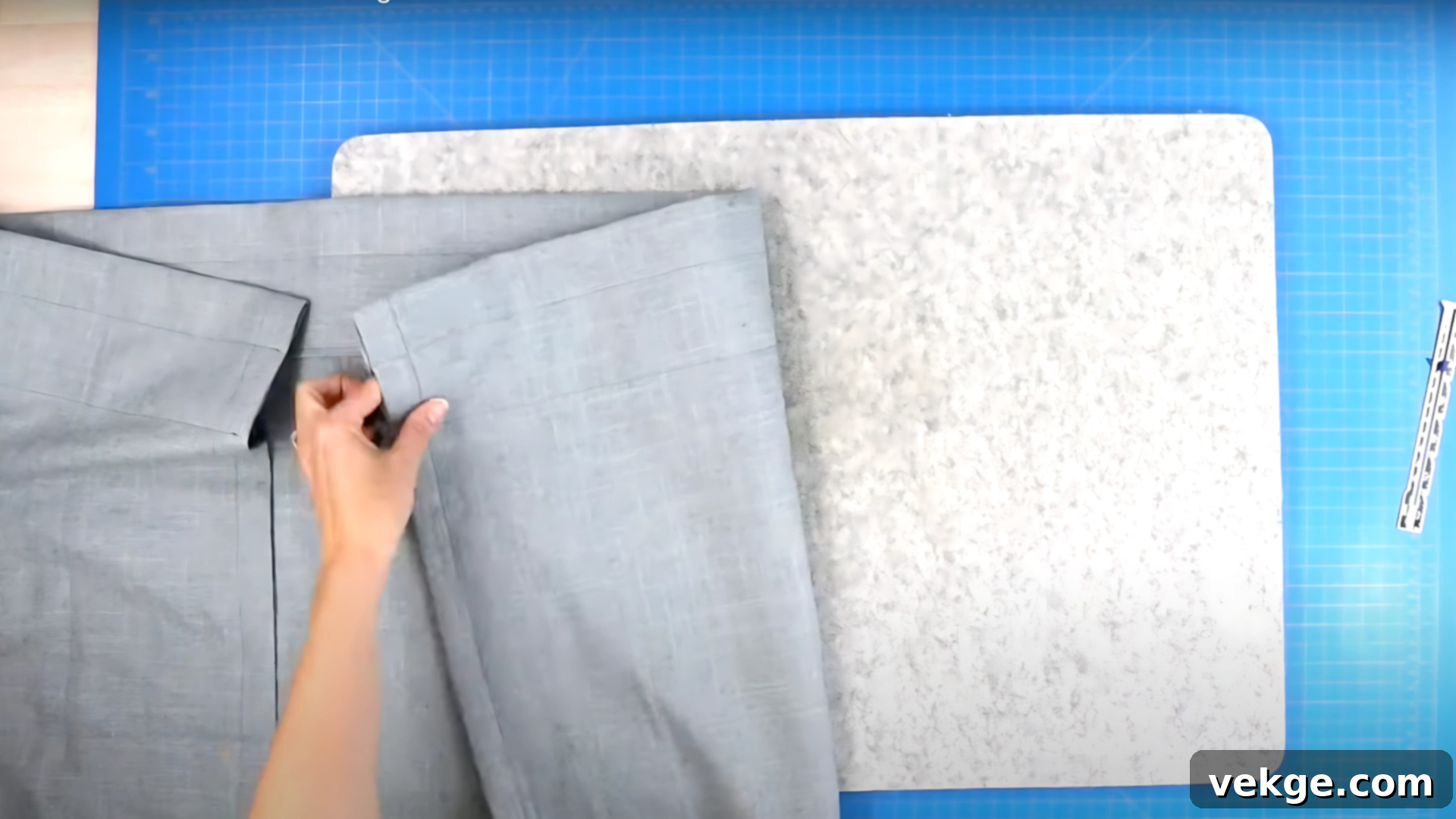 Step_2_Bottom_Hem