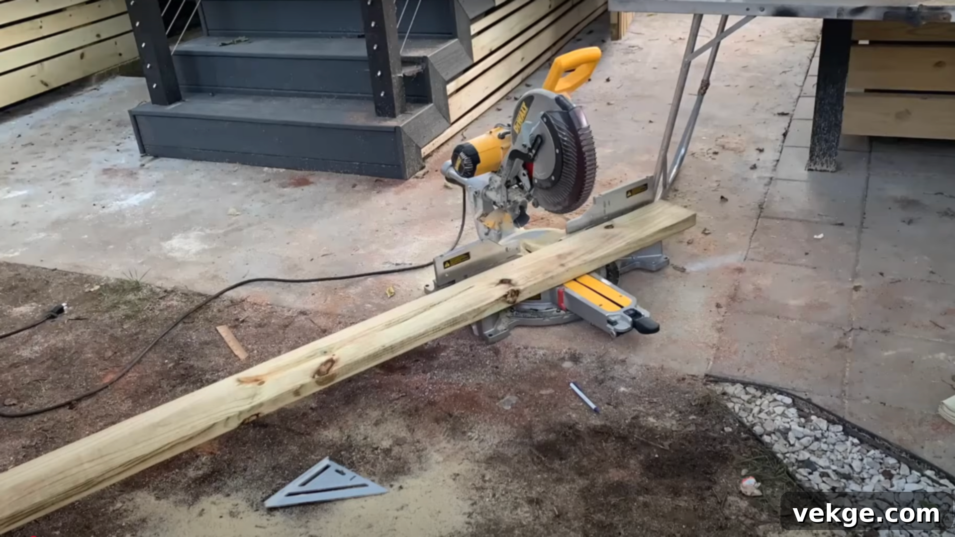 Step_1_Cut_the_Rafters