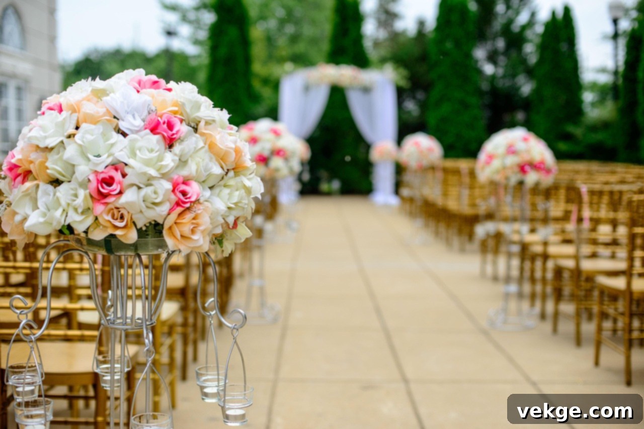 Elegant wedding floral centerpiece in Brooklyn Heights, showcasing budget-conscious luxury with strategic flower choices.